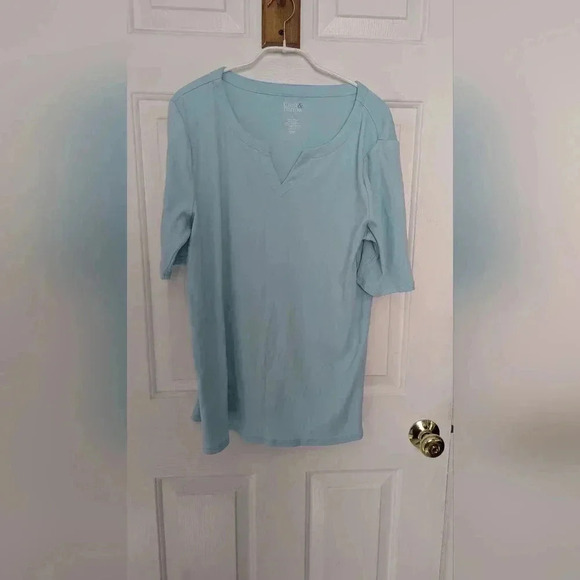 Croft & Barrow® Elbow-Sleeve Splitneck Top Barefoot Beach Size Large (EUC) - Picture 3 of 10